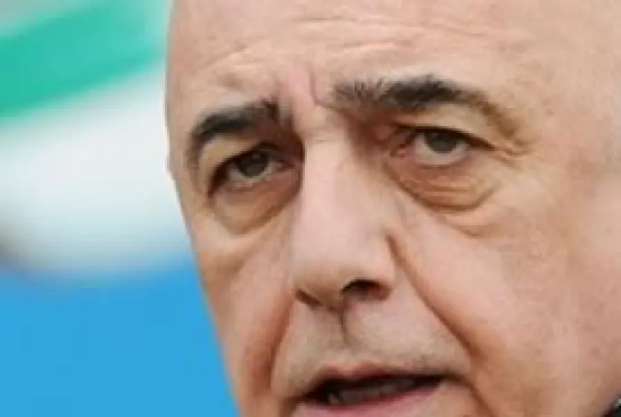 Calciomercato Milan: in uscita Pato e Robinho