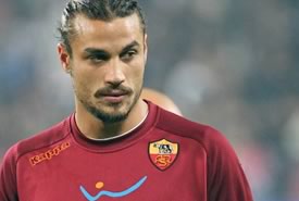 Calciomercato: per Juventus e Milan si apre la pista Osvaldo