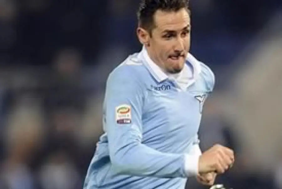 Lazio, vittoria sofferta contro il Cagliari