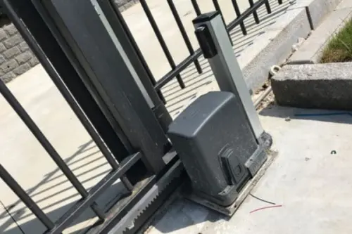 Come si sceglie un cancello automatico: consigli e indicazioni