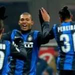 L'Inter è cinica, il Napoli no: a San Siro finisce 2-1 per i nerazzurri