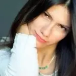 Dolce attesa per la cantante Elisa