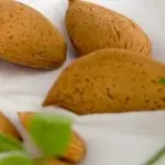 Il torrone alle mandorle, delizia del Natale