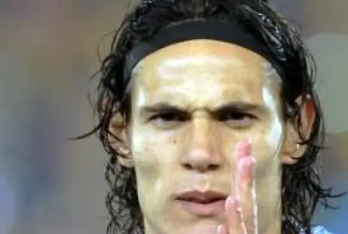 Europa League: il Napoli risorge grazie a Cavani