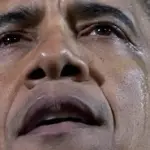 Le lacrime di Obama durante il discorso di ringraziamento
