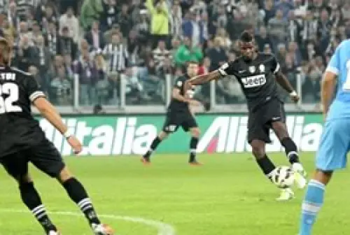 La Juventus batte il Napoli e vola in testa al campionato