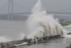 Uragano Sandy, 16 morti