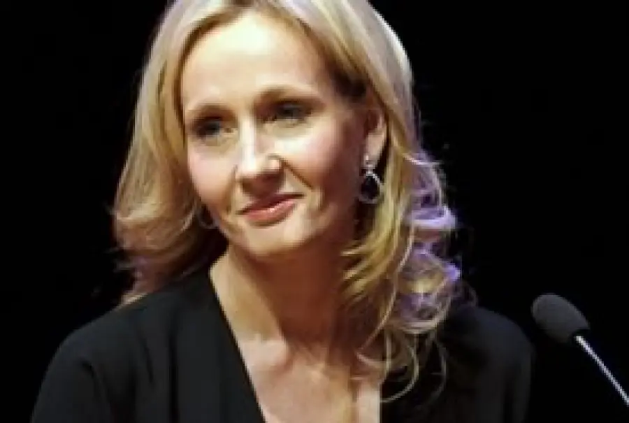 J.K. Rowling ammette: sono stata felice di eliminare Bellatrix Lastrange da Harry Potter