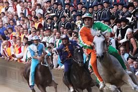 Palio di Siena 2012, la gara dell'Assunta in diretta
