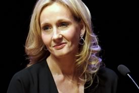 J.K. Rowling ammette: sono stata felice di eliminare Bellatrix Lastrange da Harry Potter