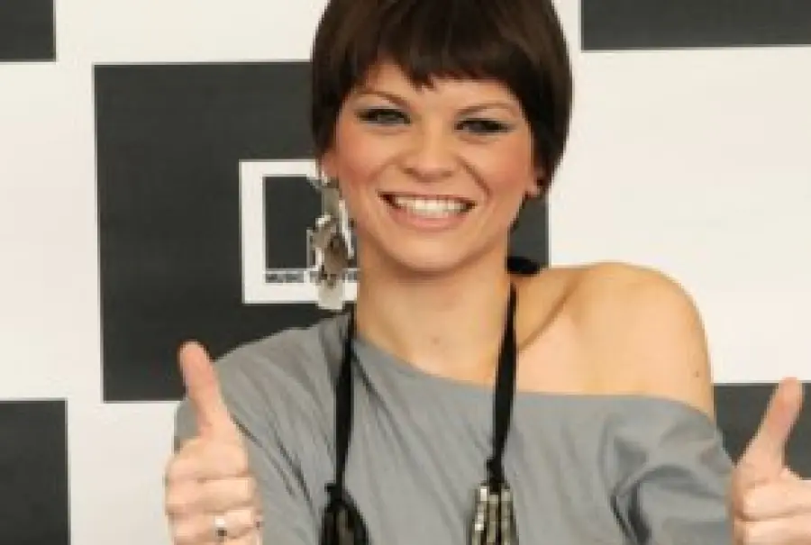 Finale di Amici 11, vince Alessandra Amoroso