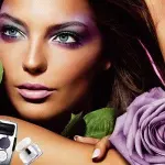 News trucco: torna lo stile egiziano