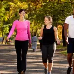 Perdere Peso Camminando: Perché in Estate Conviene Dimagrire Passeggiando