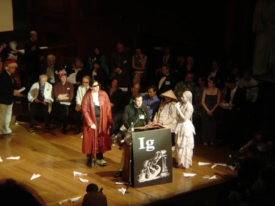 IgNobel 2011: premiati Allarme wasabi e Apocalisse