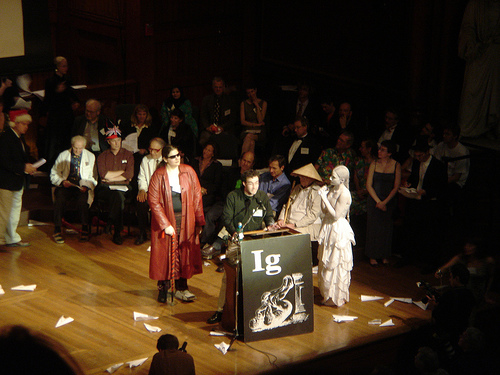 IgNobel 2011: premiati Allarme wasabi e Apocalisse