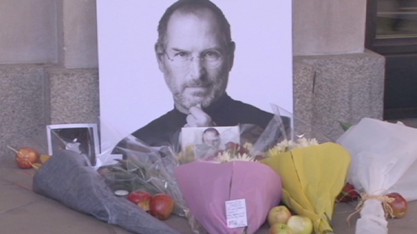 Steve Jobs: morte per arresto respiratorio