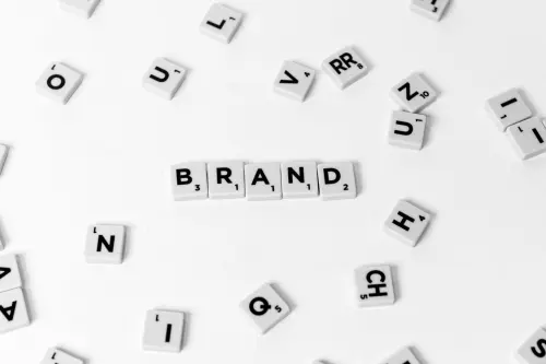 Brand mention: perché le citazioni senza link contano per Google e per le AI