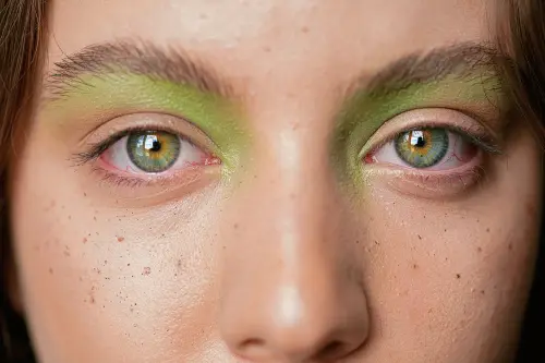 Trucco occhi verdi: i colori che li esaltano