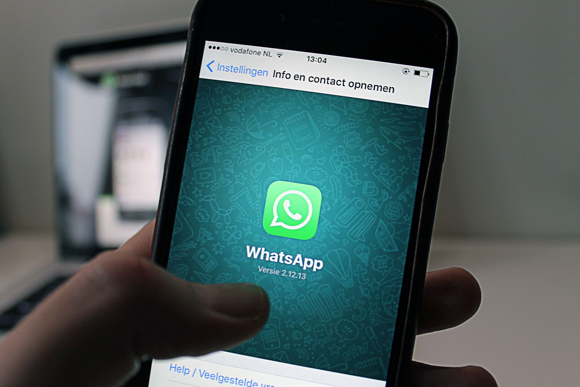 Stato WhatsApp: pubblicarlo e gestire chi lo vede