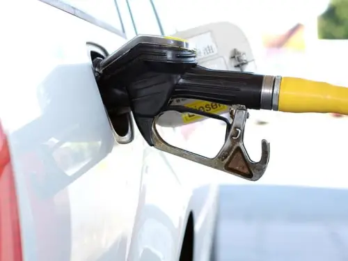 Costo Benzina e Diesel a Ferragosto: dove fare il pieno spendendo di meno