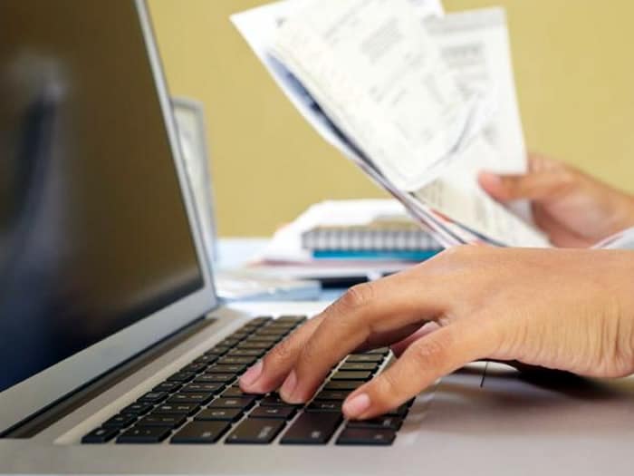 Fattura elettronica, partenza a rilento in Italia - Aprile