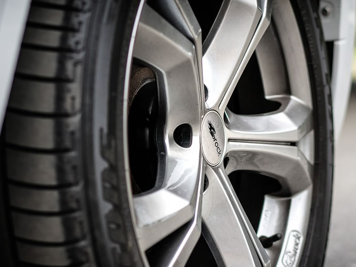 E' arrivata la primavera, meglio controllare lo stato delle gomme