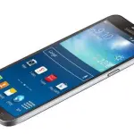 Samsung Galaxy S5: niente Display Curvo