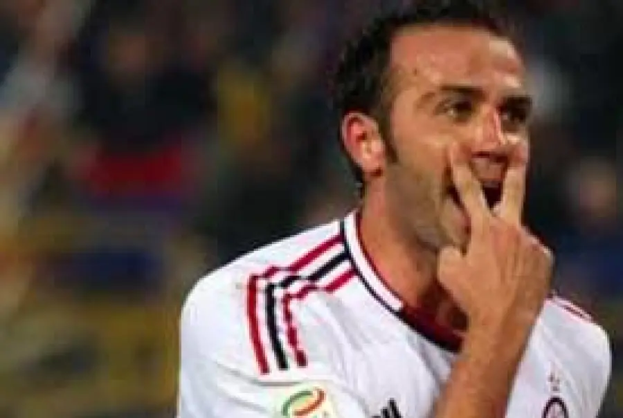 Il Milan vola e Pazzini si prende la sua rivincita