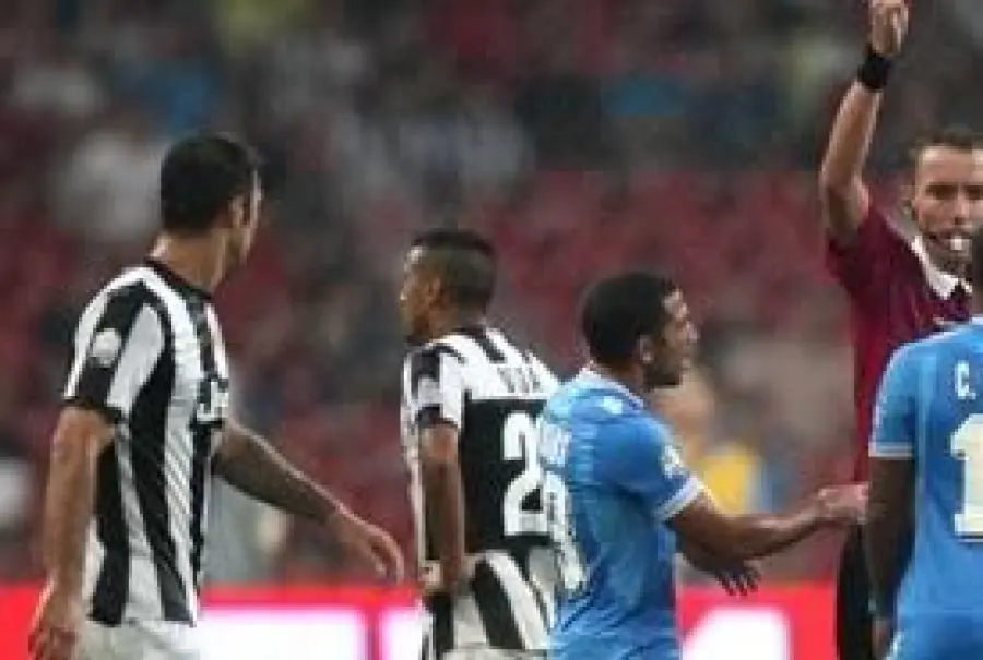 Napoli-Juventus 1-1: i bianconeri restano a +6