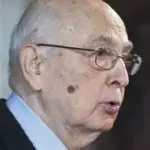 Giorgio Napolitano:" Il Paese deve darsi un Governo"