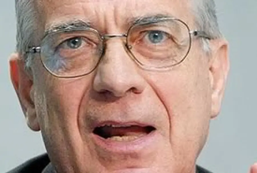 Dimissioni Ratzinger, secondo Lombardi a Marzo il Nuovo Papa