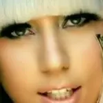 Lady Gaga: citata in giudizio dalla sua ex assistente