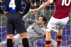Roma-Inter 1-1: a segno Totti, su rigore, e Palacio