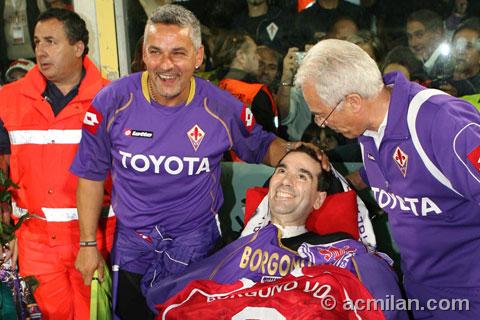 L'ex calciatore Borgonovo malato di Sla con Roberto Baggio a Firenze